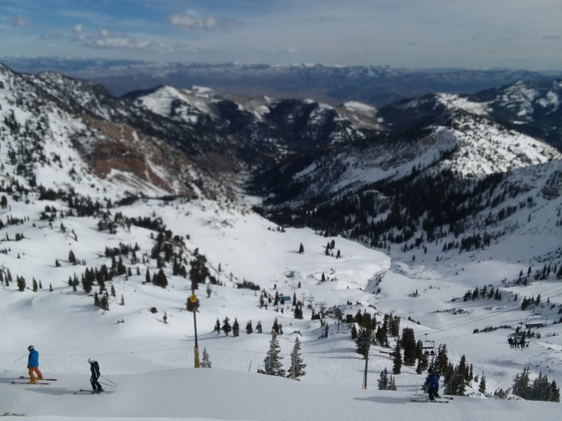 Illustration for article titled Alta is a powder skiing paradise